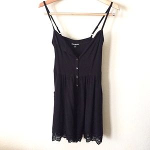 Express Lace Hem Button Up Thin Strap Romper XS